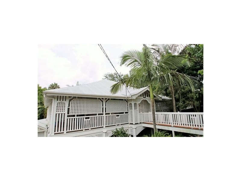 44. BARKER STREET, East Brisbane QLD 4169