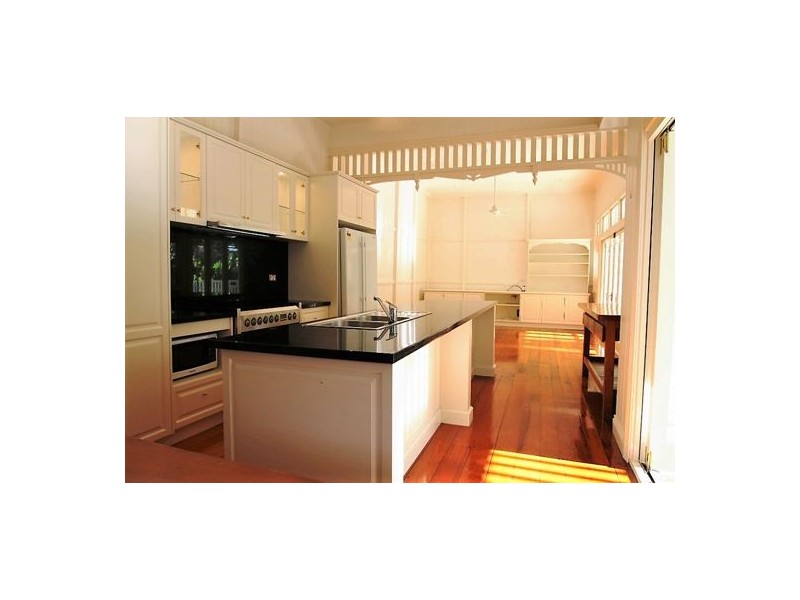 44. BARKER STREET, East Brisbane QLD 4169