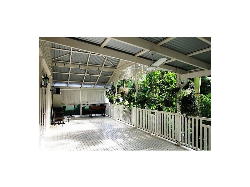 44. BARKER STREET, East Brisbane QLD 4169