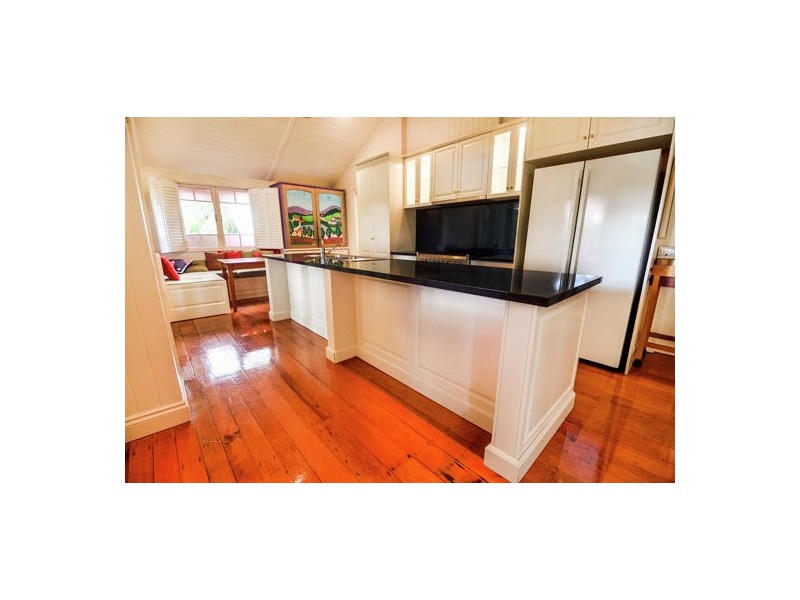 44 Barker Street, East Brisbane QLD 4169