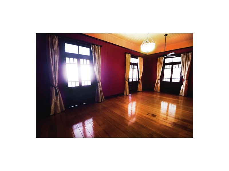 44 Barker Street, East Brisbane QLD 4169