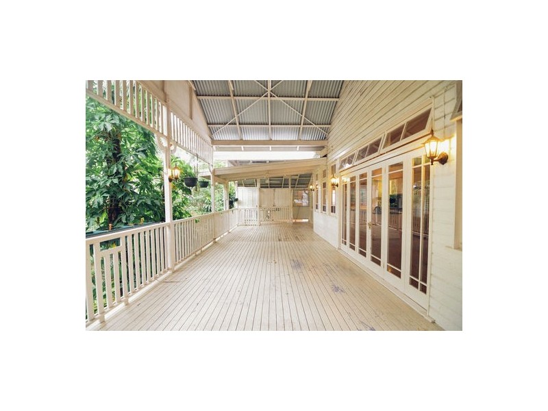 44 Barker Street, East Brisbane QLD 4169