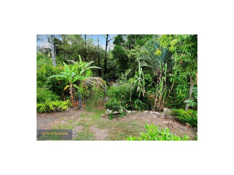 108 Esher Street, Holland Park West QLD 4121