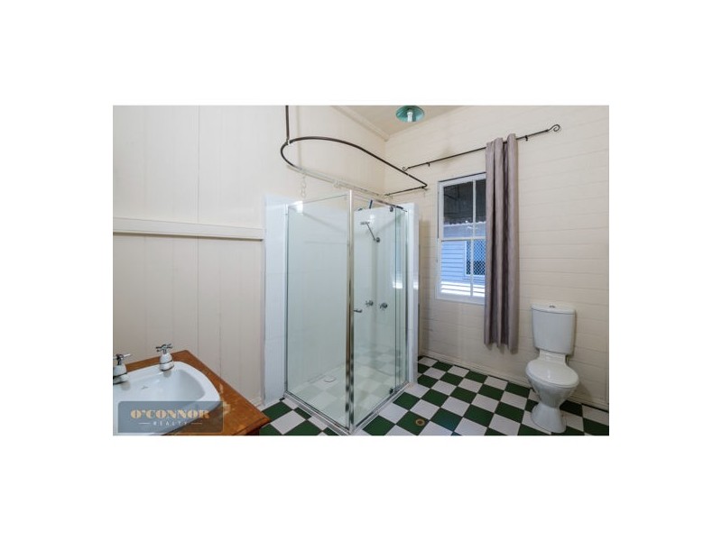 15 Witton Road, Indooroopilly QLD 4068