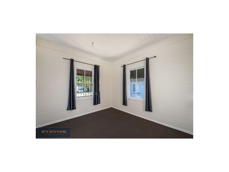 15 Witton Road, Indooroopilly QLD 4068