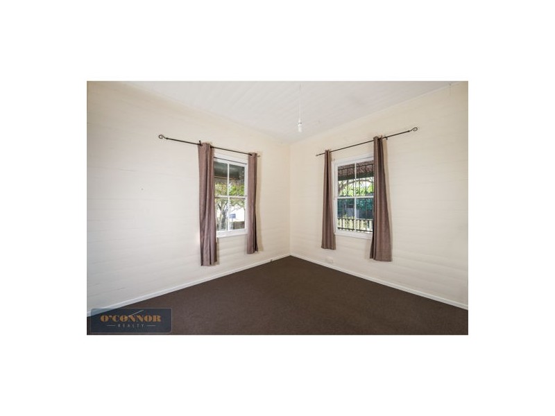 15 Witton Road, Indooroopilly QLD 4068