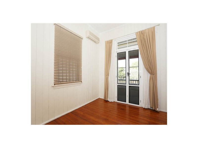 35 NORMAN ST, East Brisbane QLD 4169