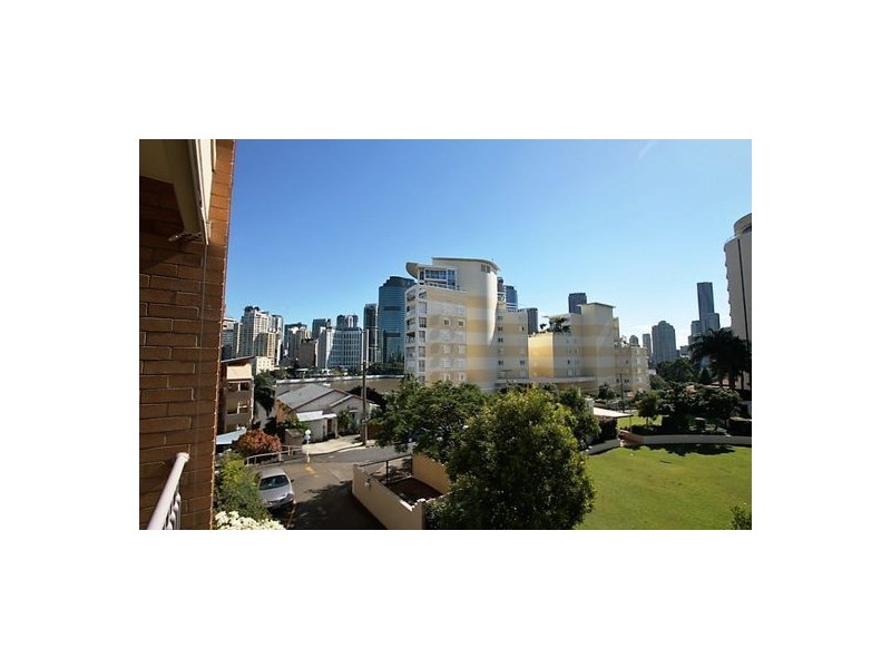 208.355 MAIN STREET, Kangaroo Point QLD 4169