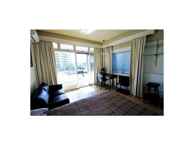 208.355 MAIN STREET, Kangaroo Point QLD 4169
