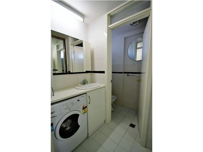 208.355 MAIN STREET, Kangaroo Point QLD 4169