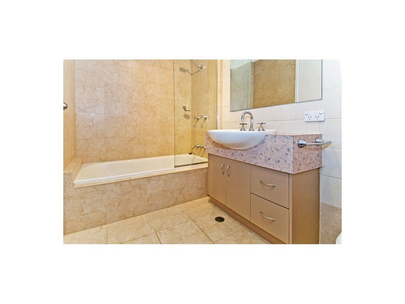 45 LAMBERT STREET, Kangaroo Point QLD 4169