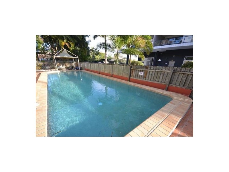 10.45 THORN STREET, Kangaroo Point QLD 4169