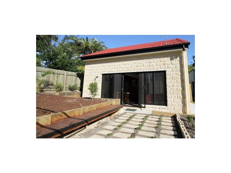 58A HEATH STREET, East Brisbane QLD 4169