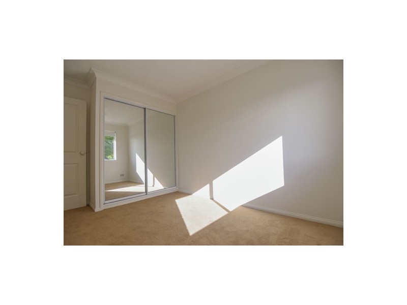 7.96 DORNOCH TCE, Highgate Hill QLD 4101