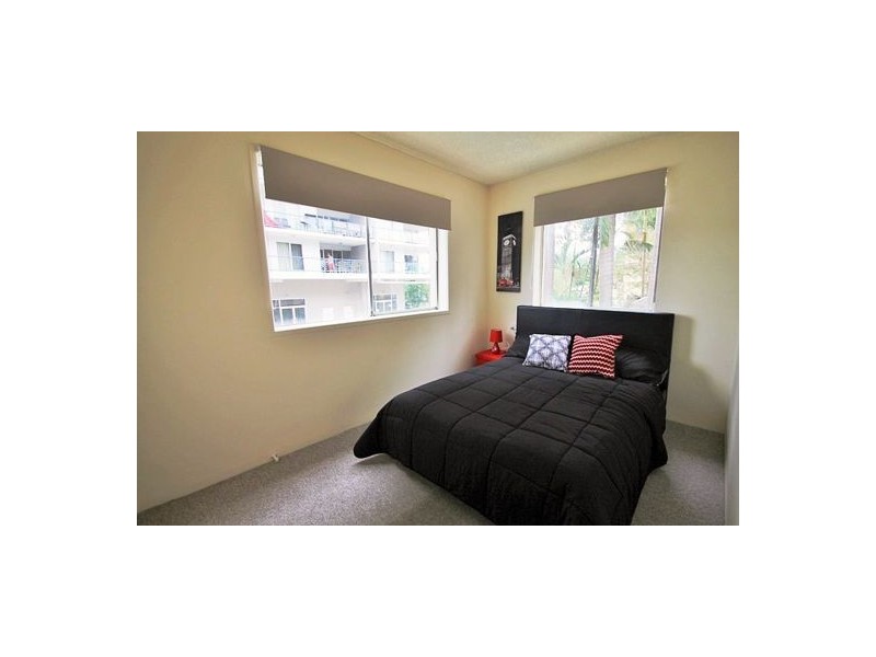 4.53 THORN STREET, Kangaroo Point QLD 4169