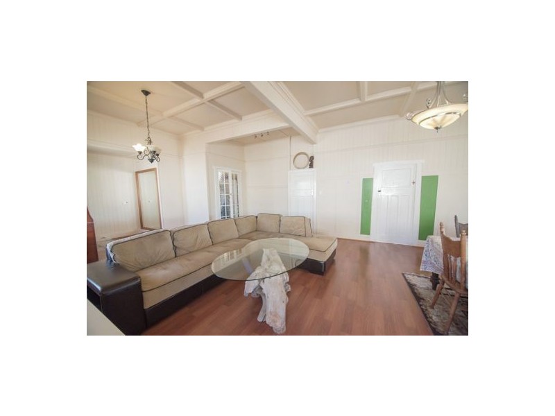 378 Cavendish Road, Coorparoo QLD 4151