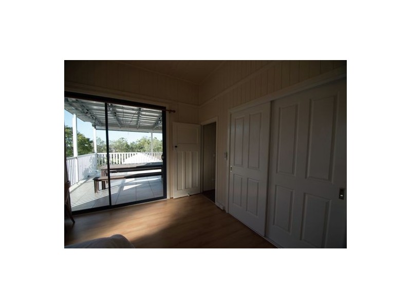 378 Cavendish Road, Coorparoo QLD 4151