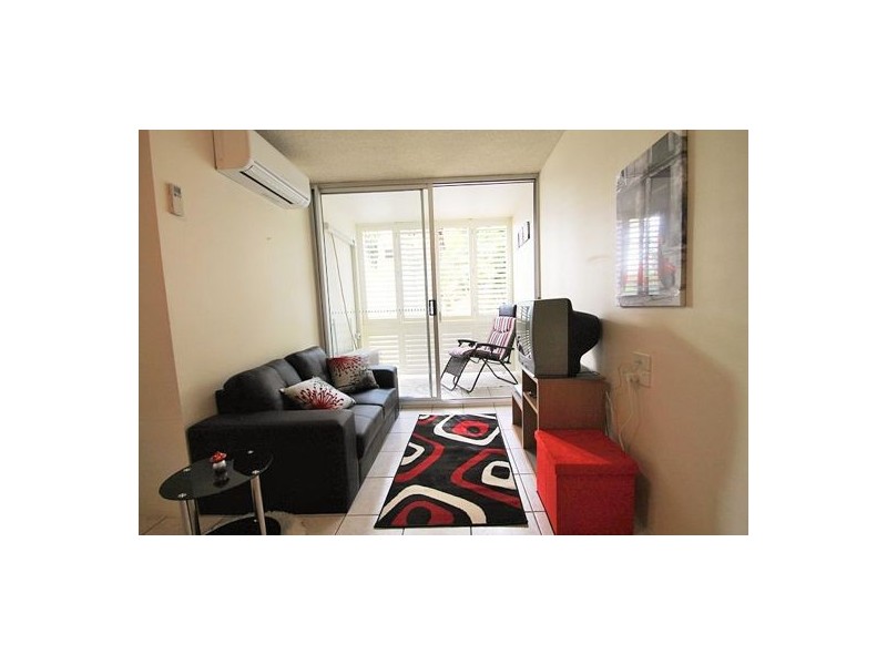 4/53 THORN STREET, East Brisbane QLD 4169