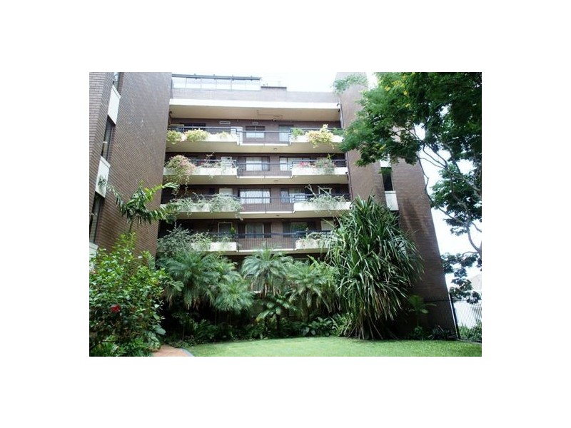 08/237 WELLINGTON RD, Kangaroo Point QLD 4169