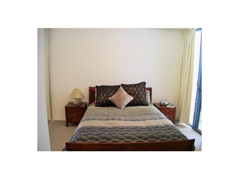 210.803. STANLEY STREET, Woolloongabba QLD 4102