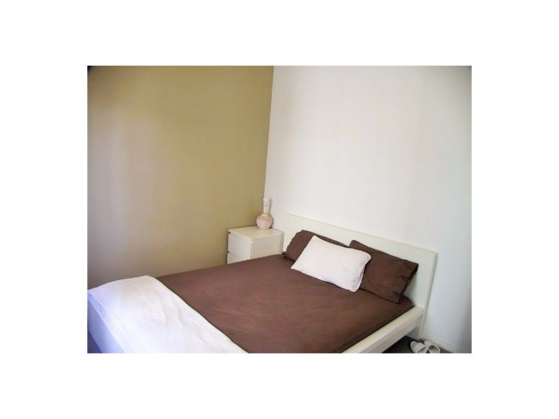 210.803. STANLEY STREET, Woolloongabba QLD 4102