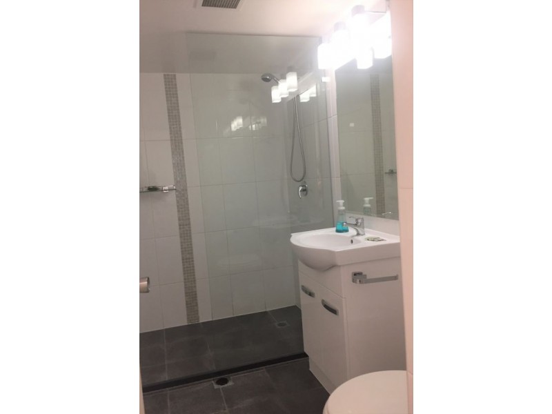 26/45 WHARF STREET, Kangaroo Point QLD 4169