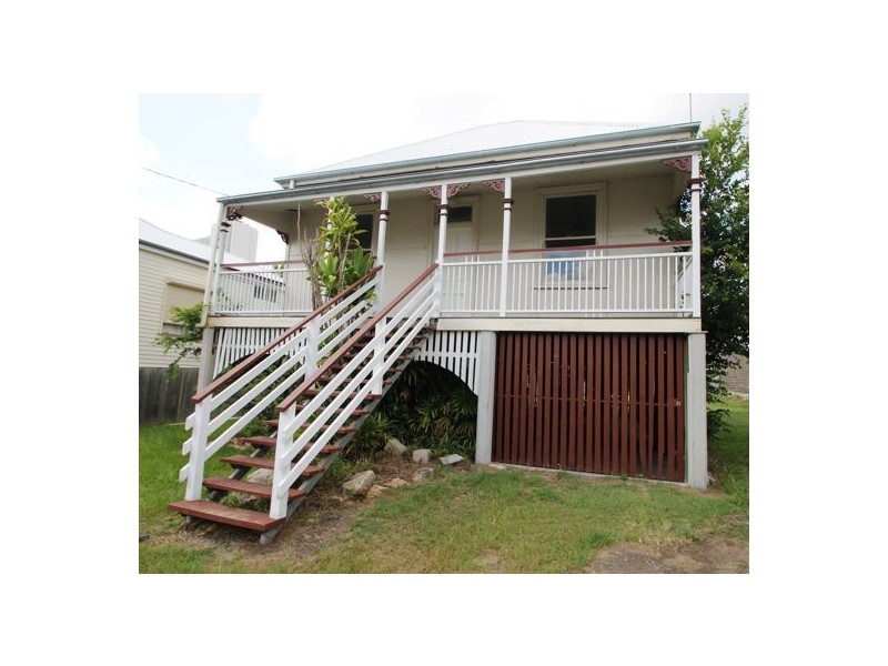 64 LOCKERBIE STREET, Kangaroo Point QLD 4169