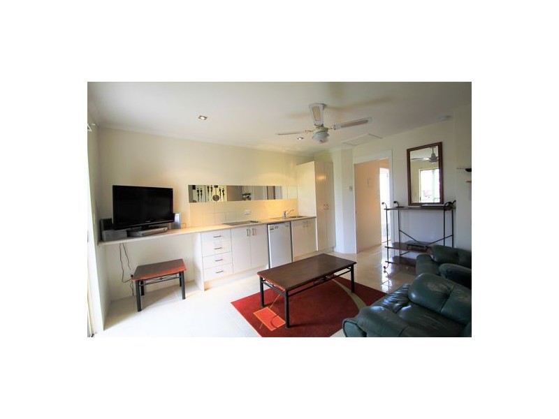 12/27 PRINCESS STREET, Kangaroo Point QLD 4169