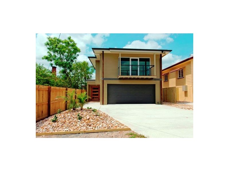 74 MACROSSAN AVE, Norman Park QLD 4170