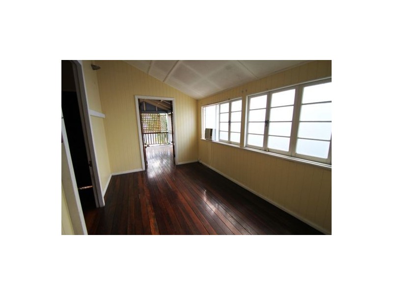 57 ABINGDON STREET, Woolloongabba QLD 4102