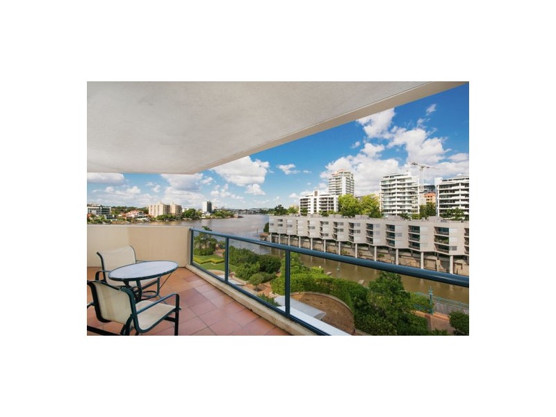 403.44 Ferry Street, Kangaroo Point QLD 4169