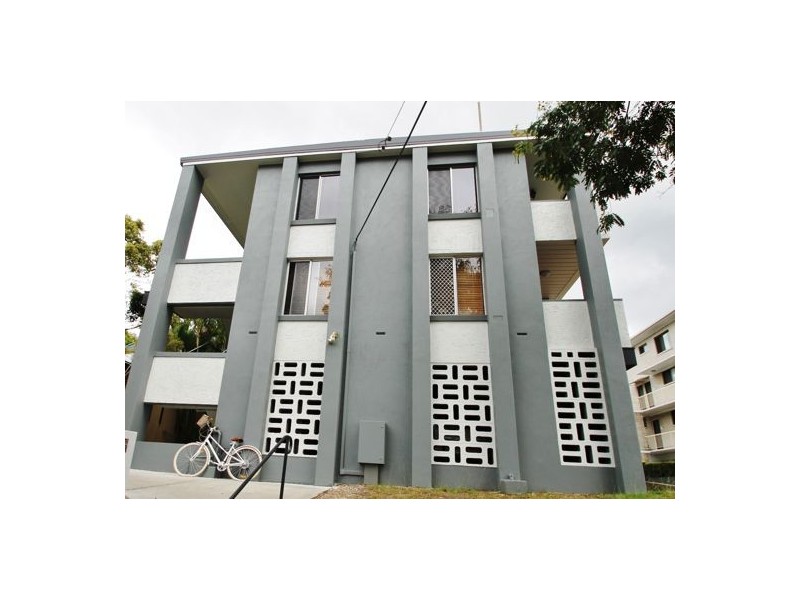 1/32 CLARENDON STREET, East Brisbane QLD 4169