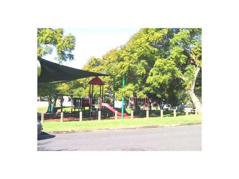 1/32 CLARENDON STREET, East Brisbane QLD 4169