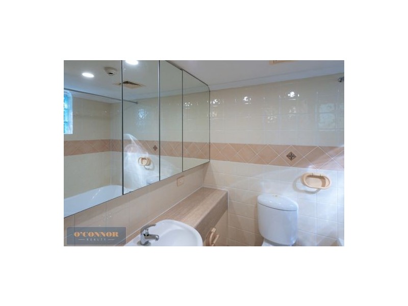 19 O’Connell Street, Kangaroo Point QLD 4169