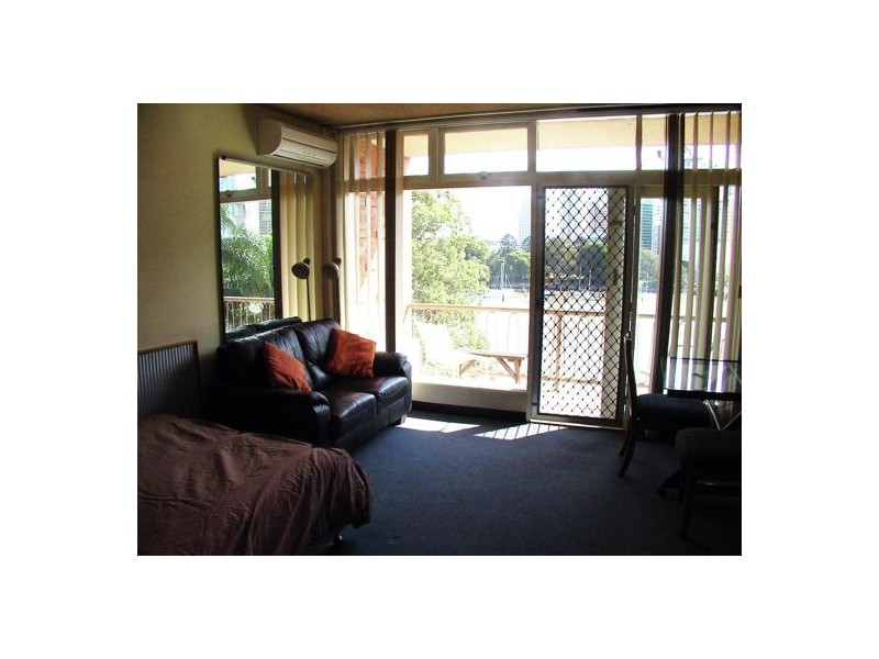 45.355 MAIN STREET, Kangaroo Point QLD 4169
