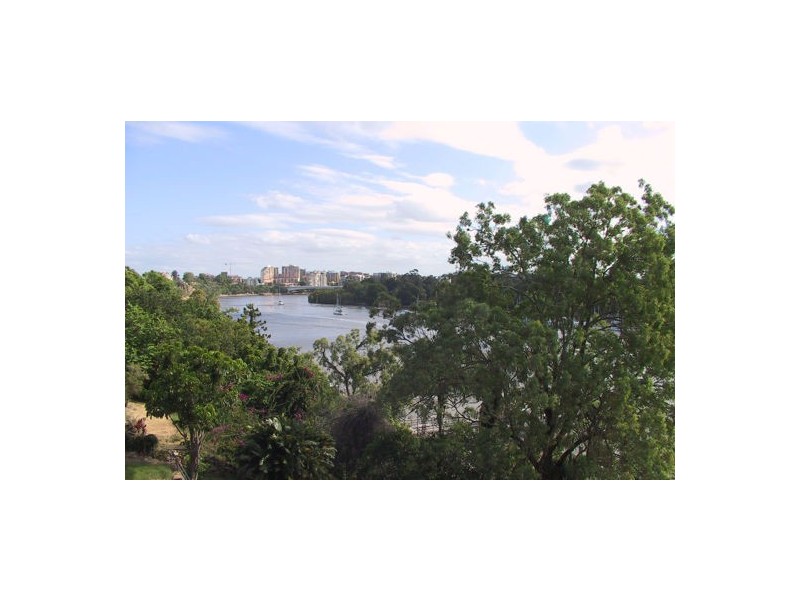 45.355 MAIN STREET, Kangaroo Point QLD 4169