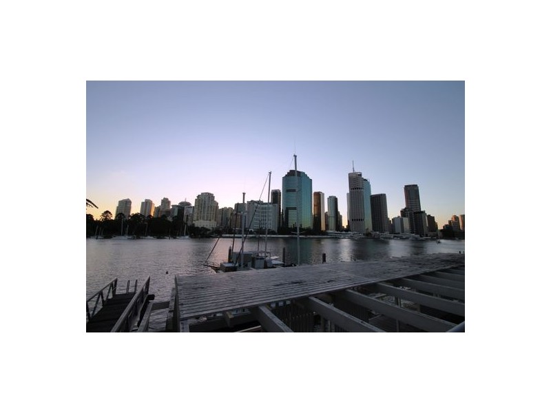 45.355 MAIN STREET, Kangaroo Point QLD 4169