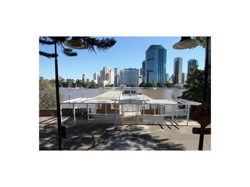 45.355 MAIN STREET, Kangaroo Point QLD 4169