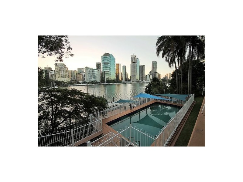 502.355 MAIN STREET, Kangaroo Point QLD 4169