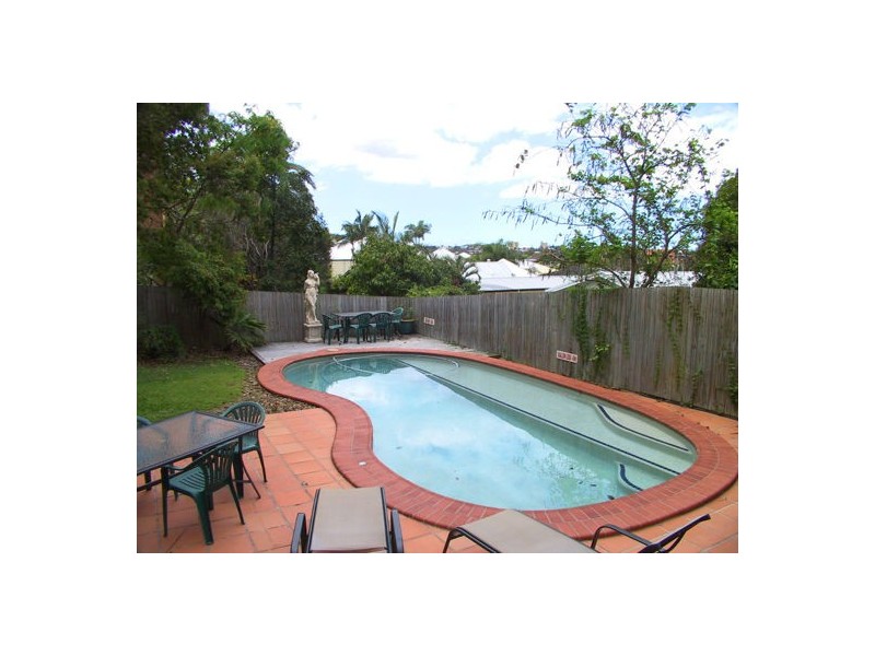 5.5 HEIDELBERG STREET, East Brisbane QLD 4169