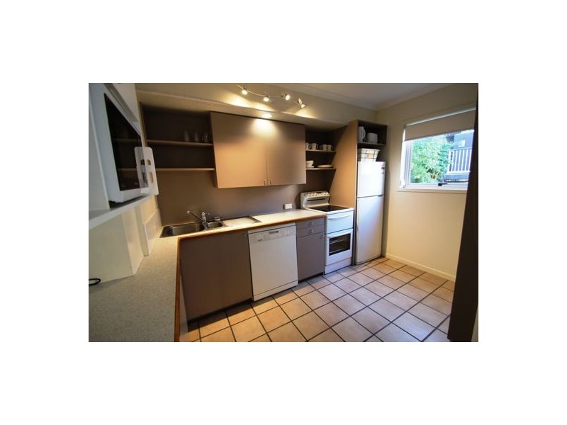 16/21 QUINTON STREET, Kangaroo Point QLD 4169