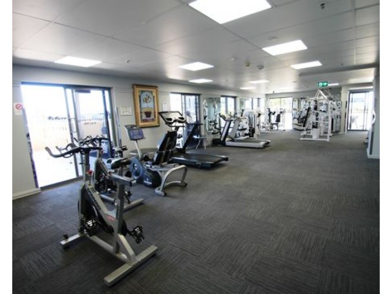 520.9 CASTLEBAR ST, Kangaroo Point QLD 4169