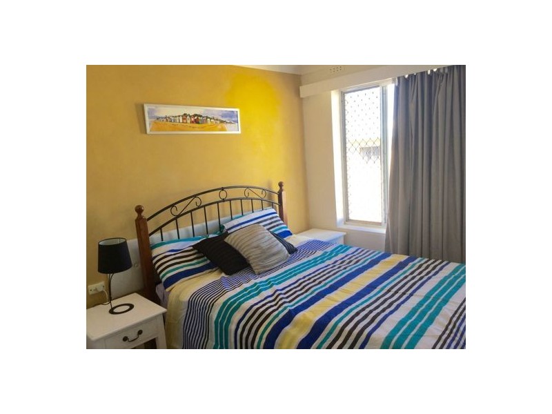 4/1 WARNE TCE, Kings Beach QLD 4551