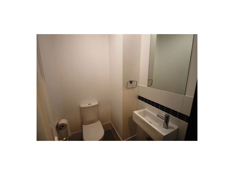19. CONNOR STREET, Kangaroo Point QLD 4169