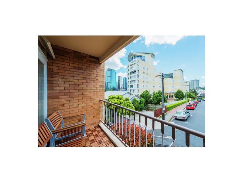 101//355 MAIN STREET, Kangaroo Point QLD 4169