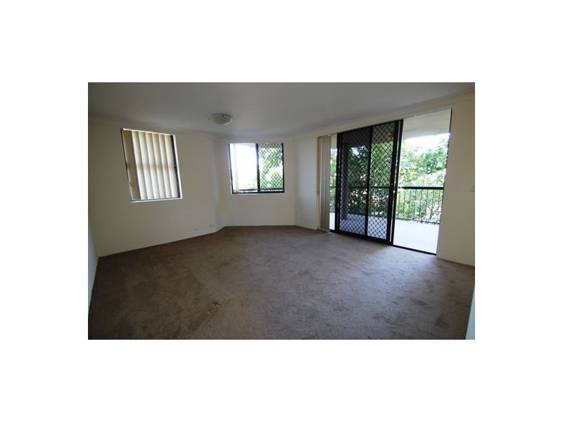 8.67 GLADSTONE ROAD, Highgate Hill QLD 4101