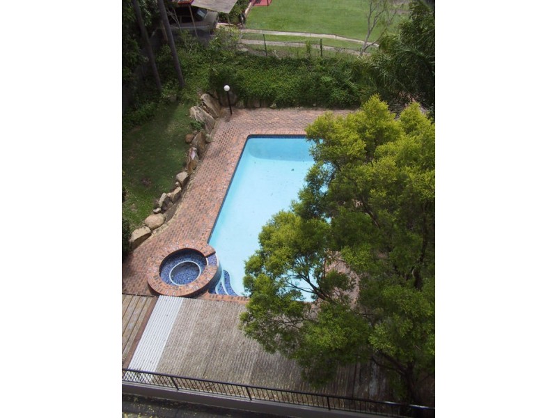 8.67 GLADSTONE ROAD, Highgate Hill QLD 4101