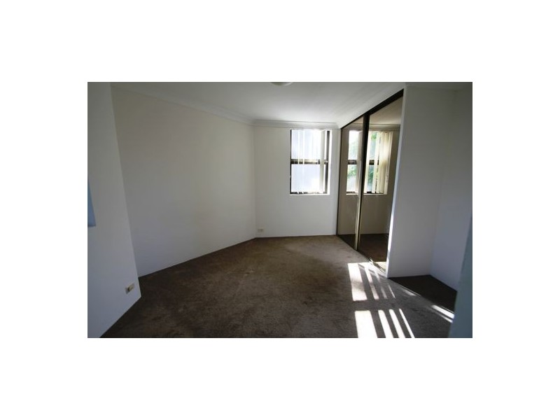 8.67 GLADSTONE ROAD, Highgate Hill QLD 4101