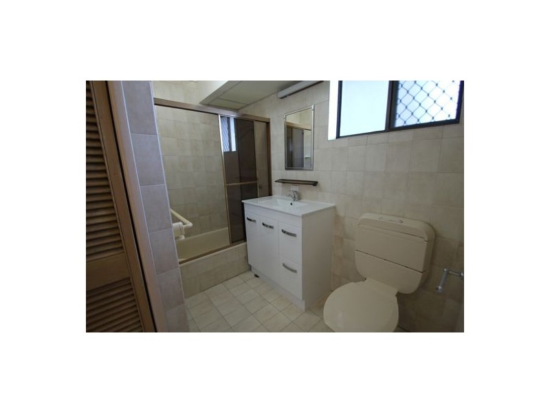 8.67 GLADSTONE ROAD, Highgate Hill QLD 4101