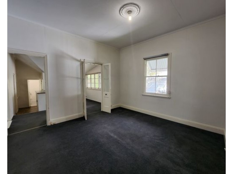 .38 WEST ST, Highgate Hill QLD 4101